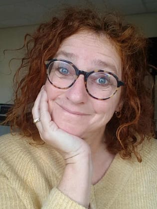 Marleen-gele-trui-100-kb